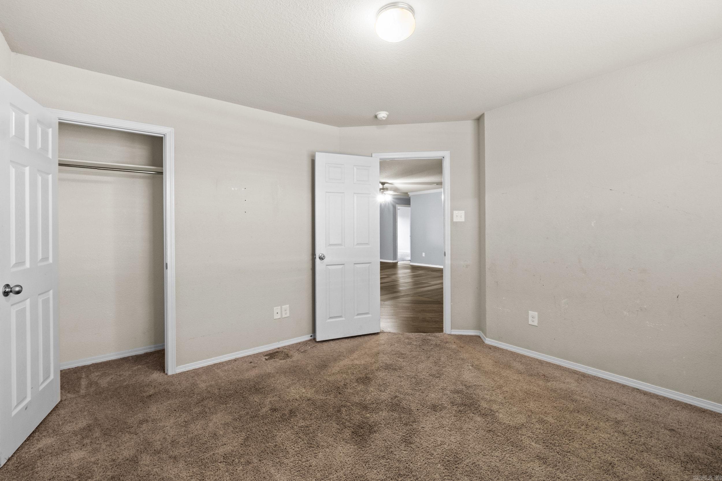 TRAMMEL ESTATES - Residential