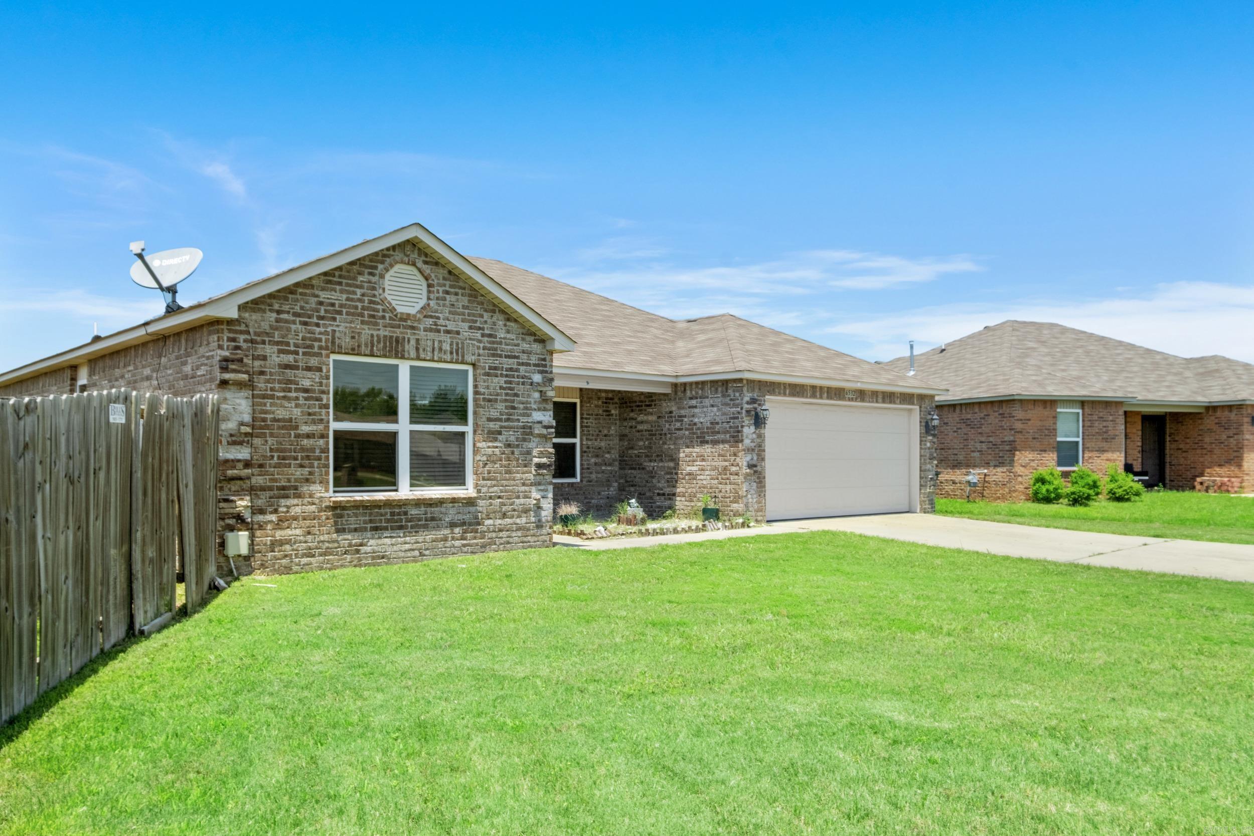 TRAMMEL ESTATES - Residential