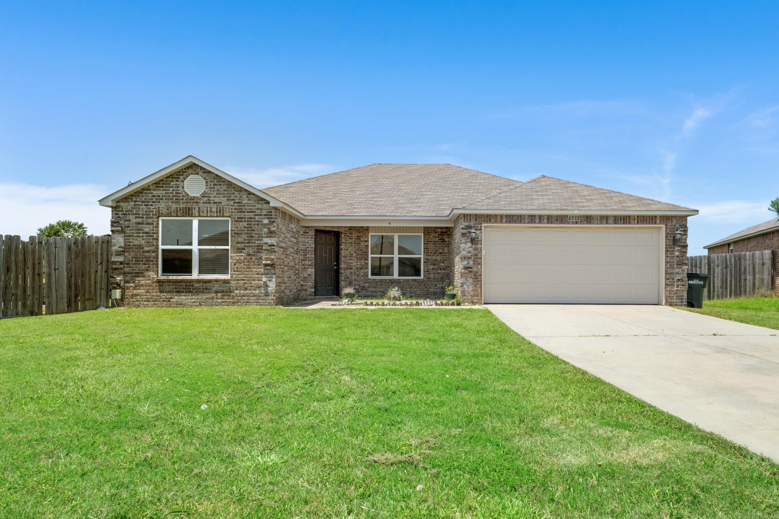 TRAMMEL ESTATES - Residential
