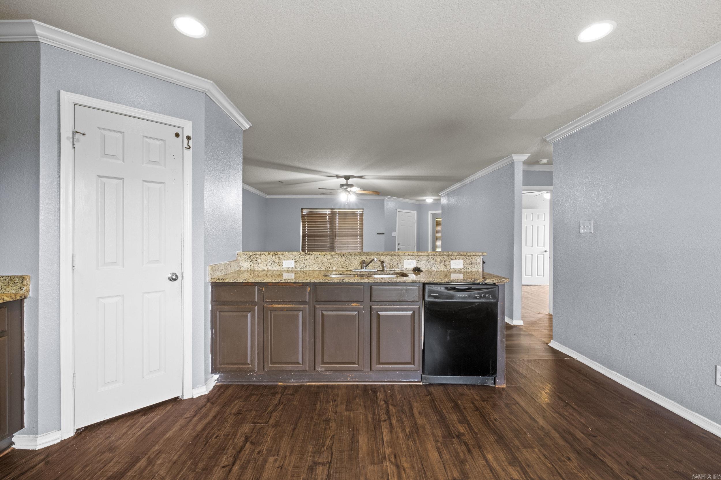 TRAMMEL ESTATES - Residential