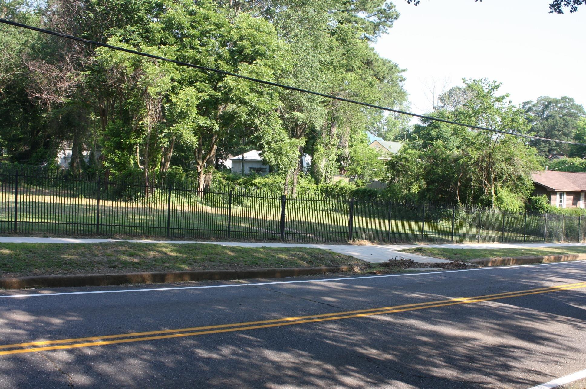 NEW NASHVILLE - Land