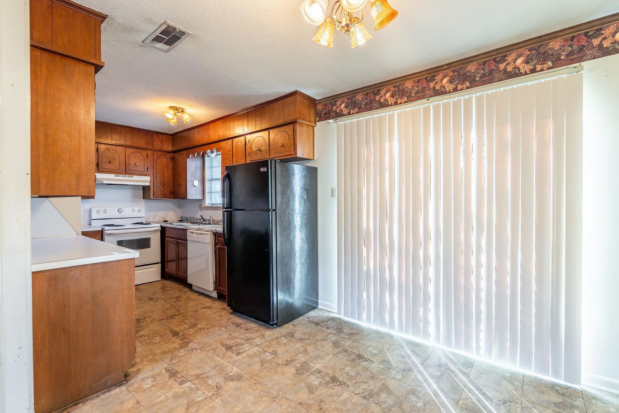 Tanglewood  Annex - Residential Lease