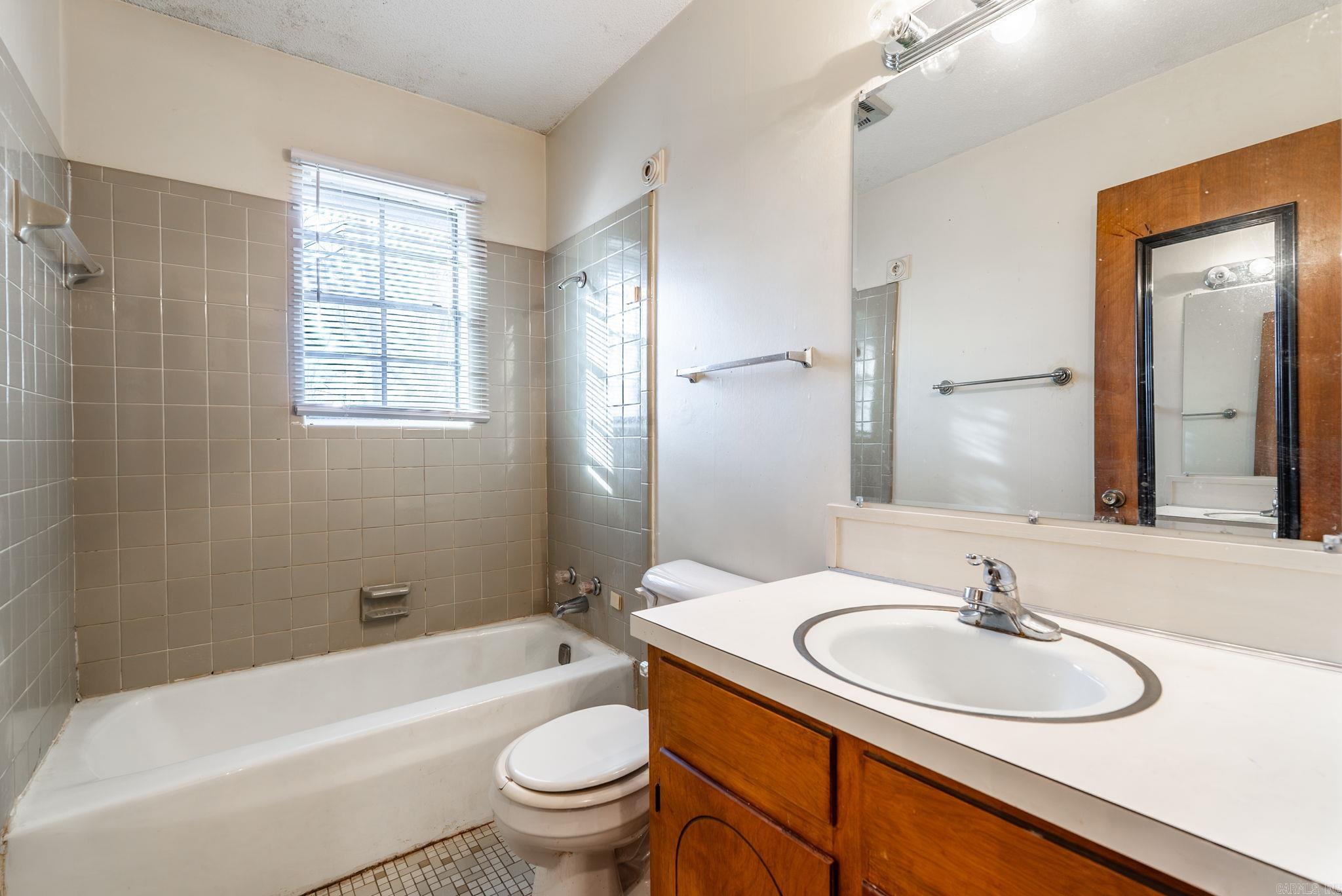 Tanglewood  Annex - Residential Lease