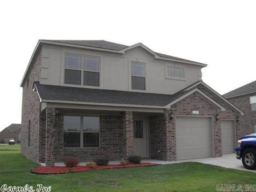 Immaculate newer home located outside of Little Rock with easy access to the freeway. With 3 bedrooms and 2.5 baths you will have plenty of room to enjoy those lazy days at home. Home has breakfast area, separate laundry room and a double garage. Large back yard with a privacy and patio are located right off the kitchen/breakfast area. Great curb appeal and nice large rooms. Tenant can have access to the community lake located at the end of the subdivision.