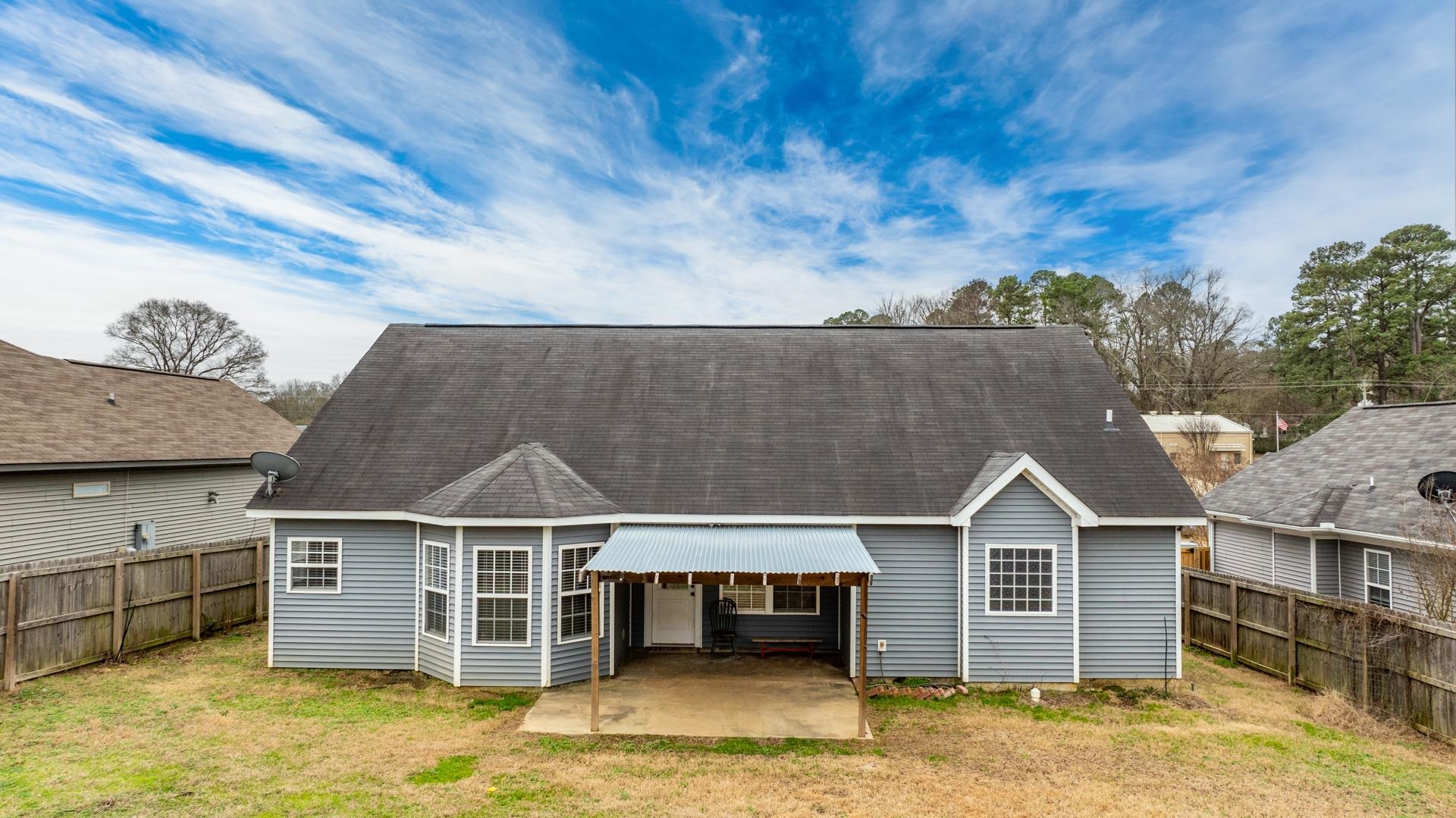 RICHLAND HILLS - Residential