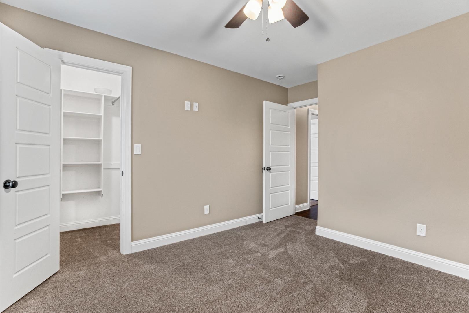 RICHLAND HILLS - Residential