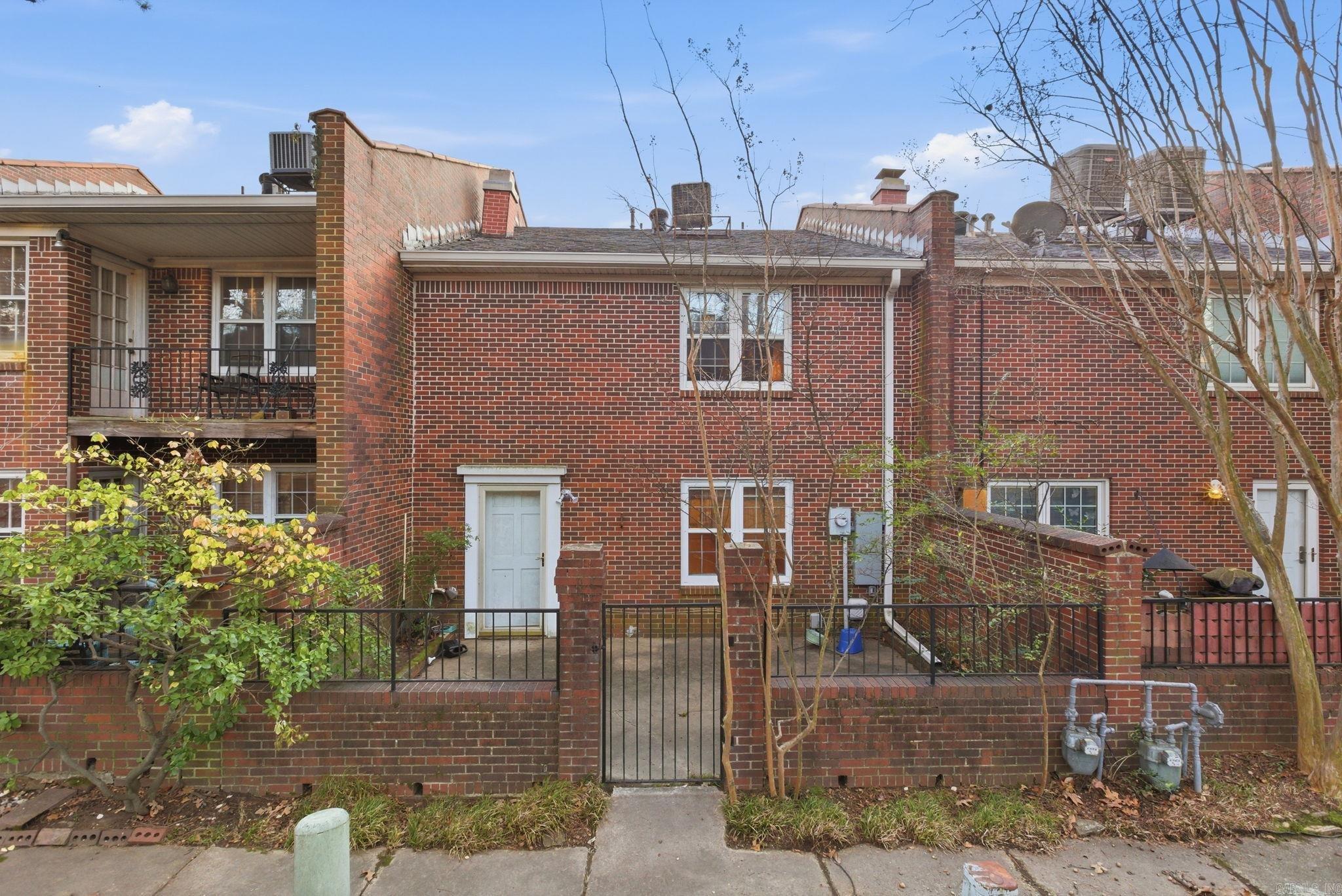 CAMBRIDGE PLACE HPR - Residential