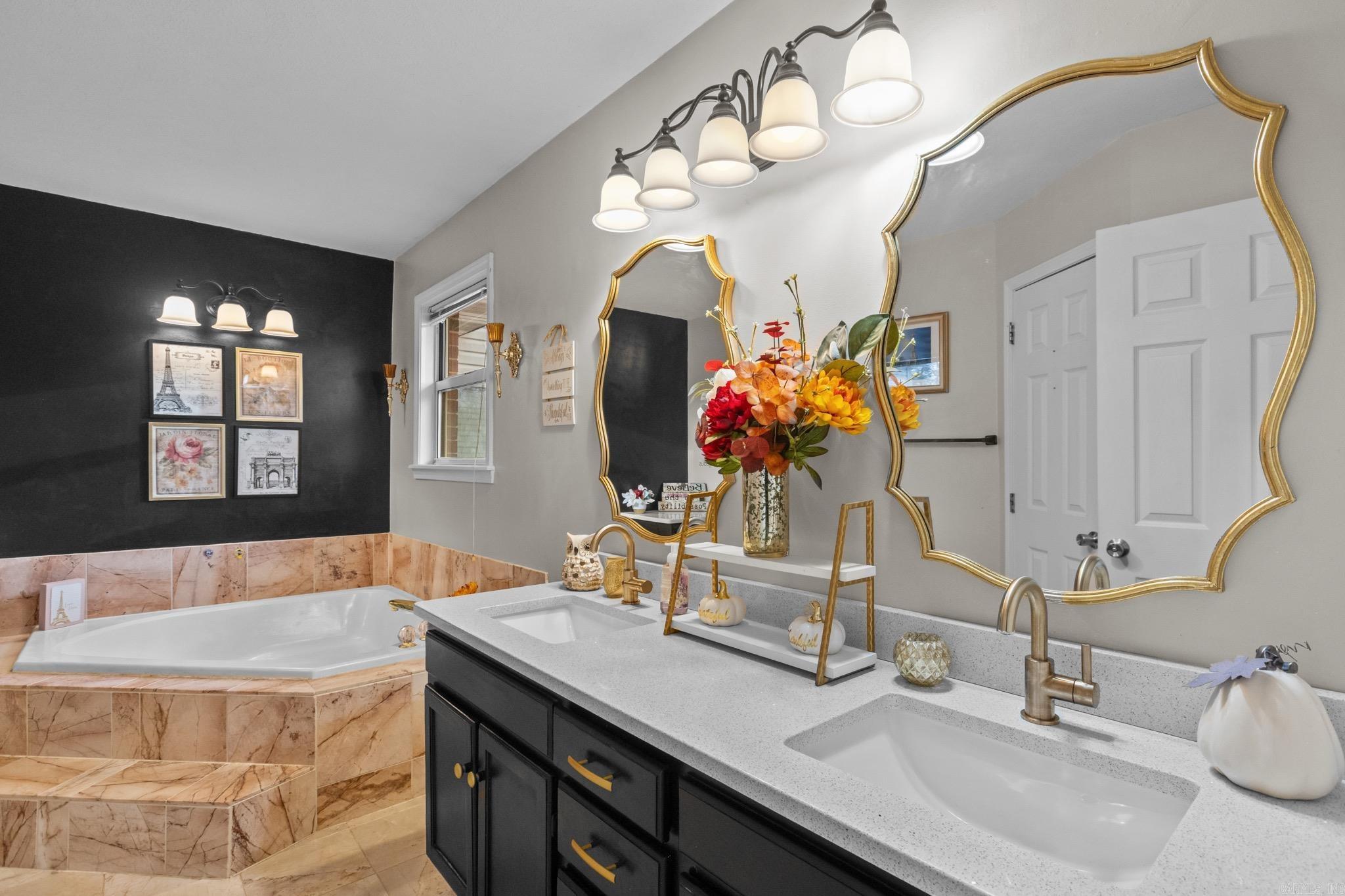 NORTHPOINTE SUBDIVISION - Residential