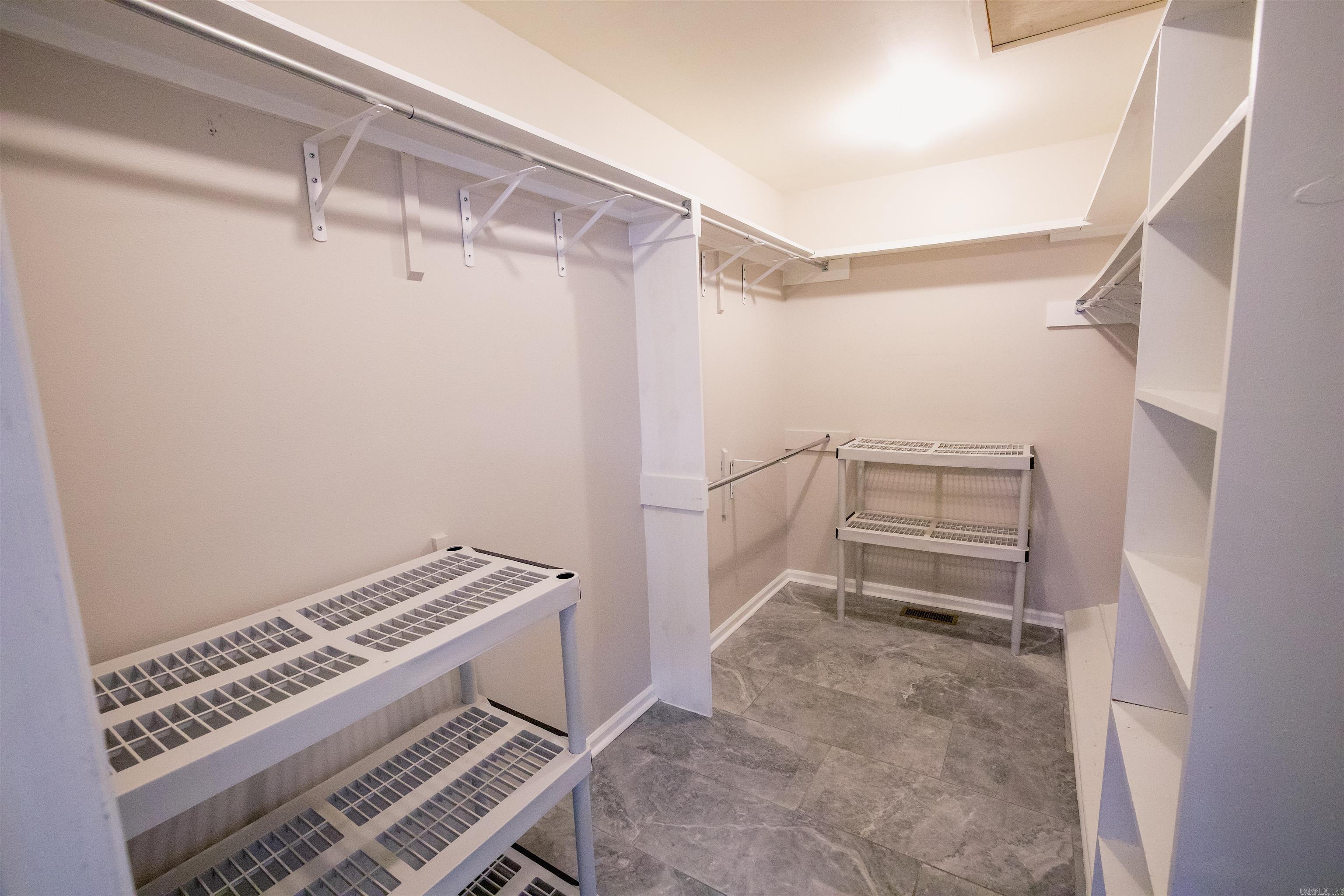 SANDPIPER WEST - Residential