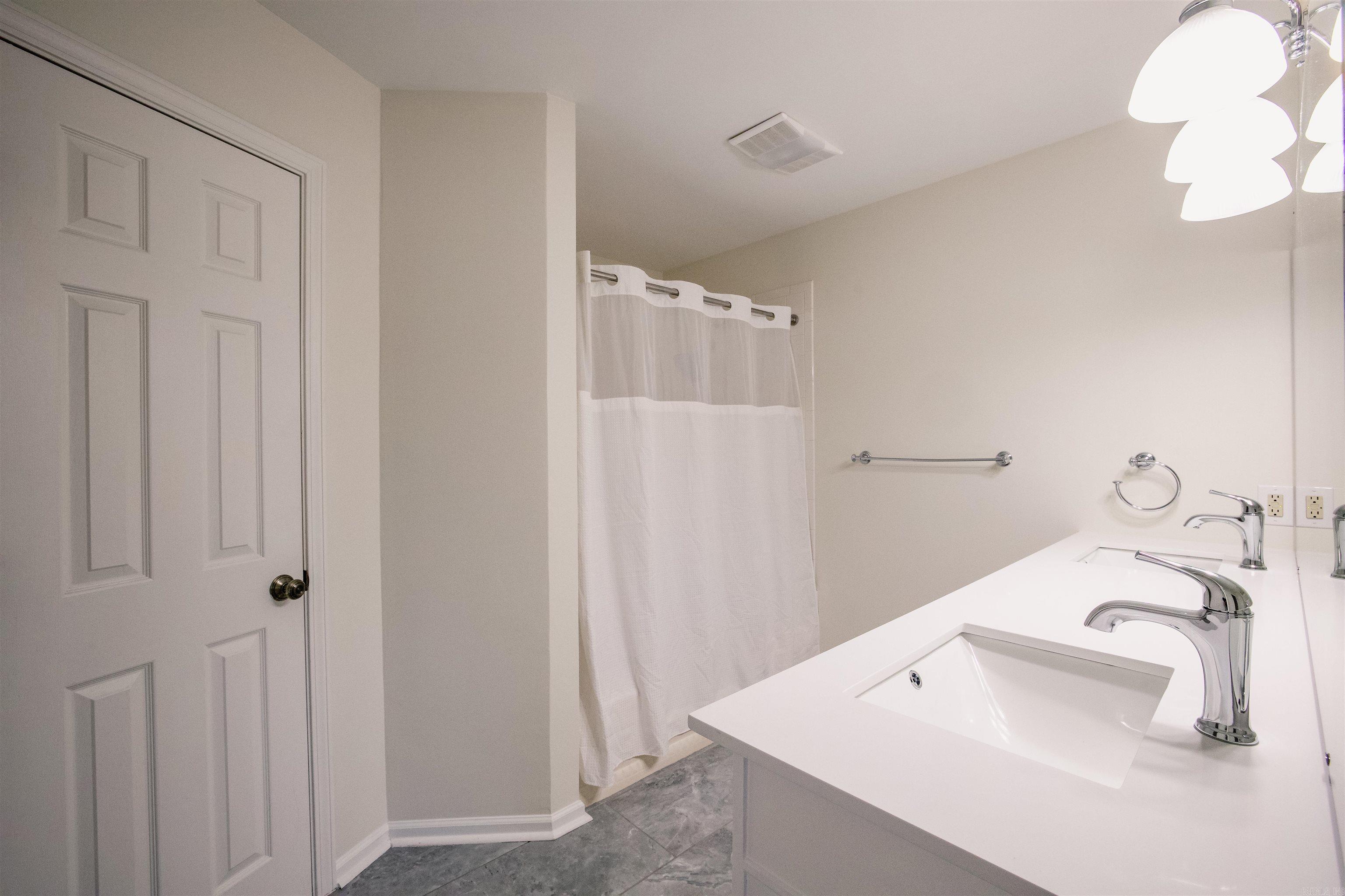 SANDPIPER WEST - Residential