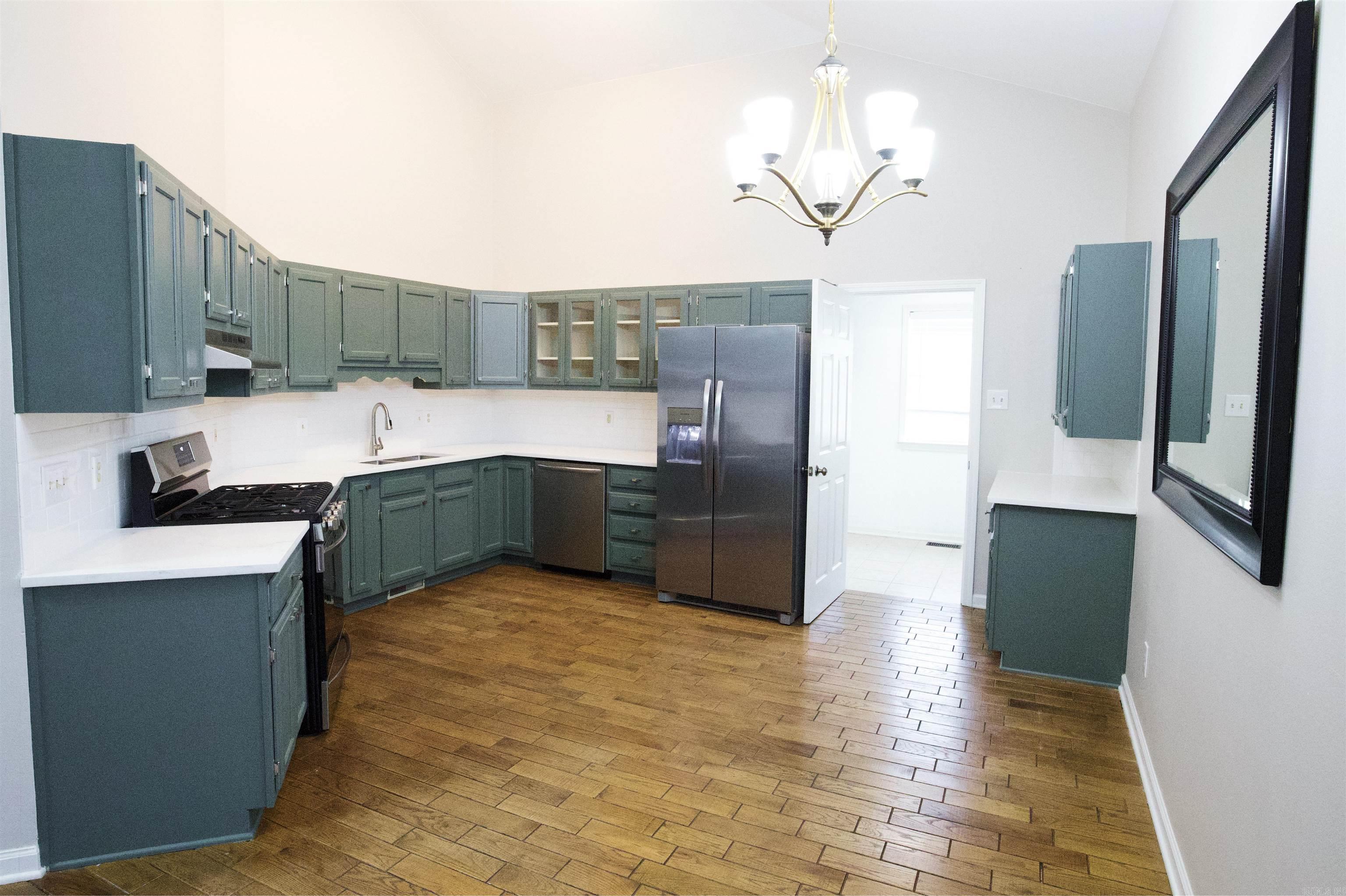 SANDPIPER WEST - Residential