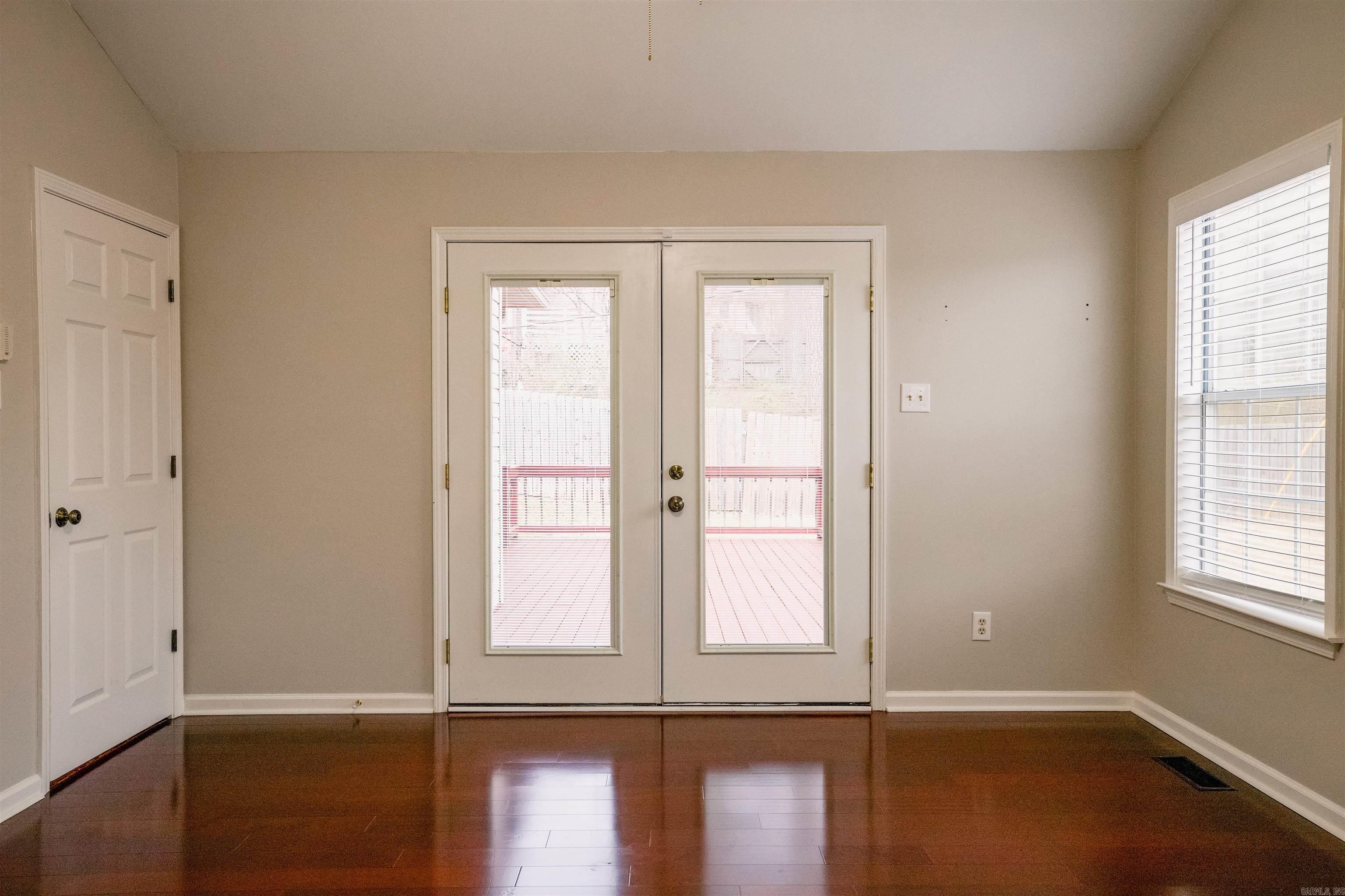 SANDPIPER WEST - Residential