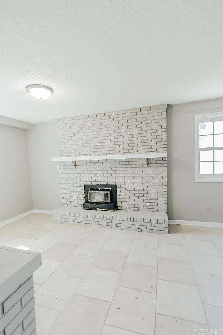 WAKEFIELD VILLAGE - Residential