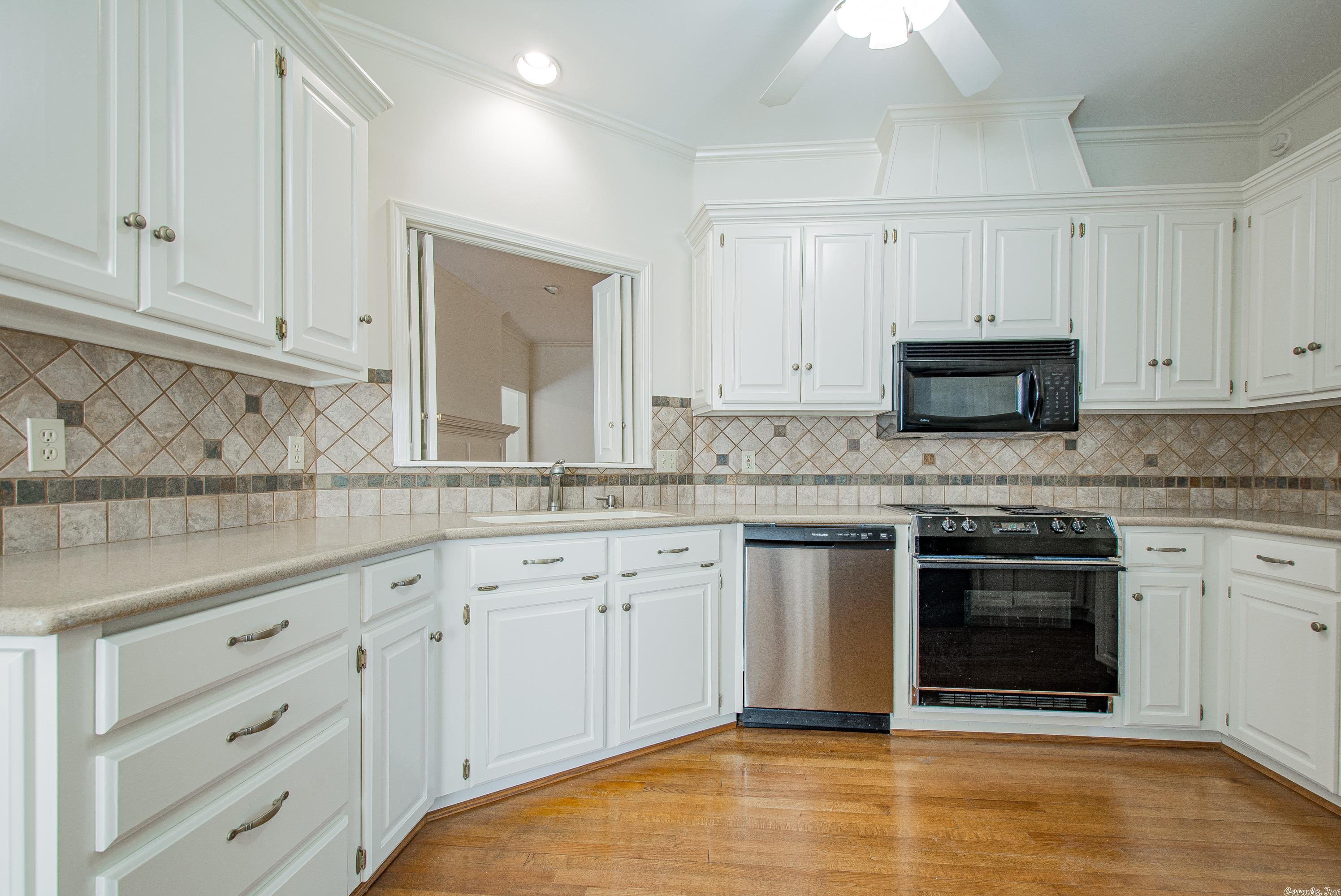 EAGLE POINTE ADDN - Residential