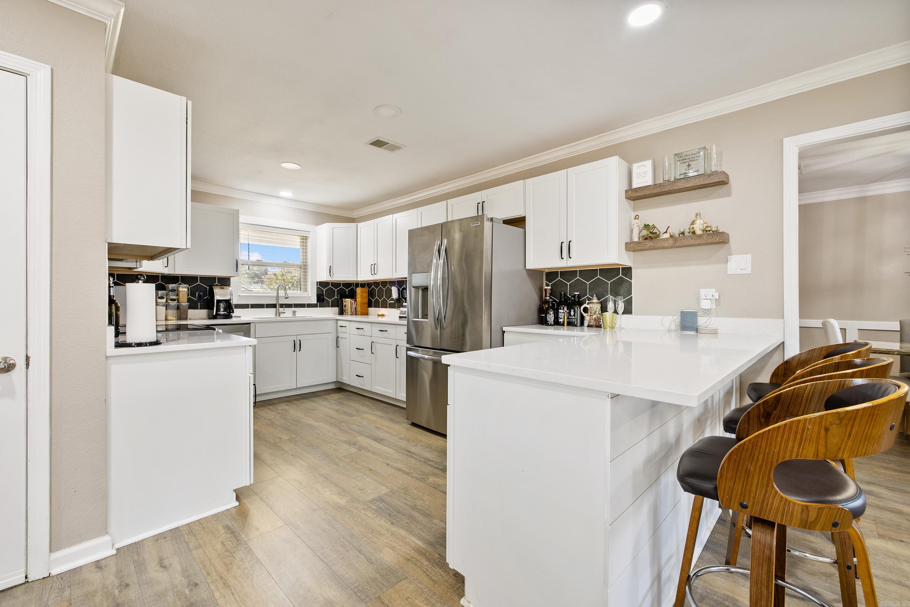 STONEWALL - Residential