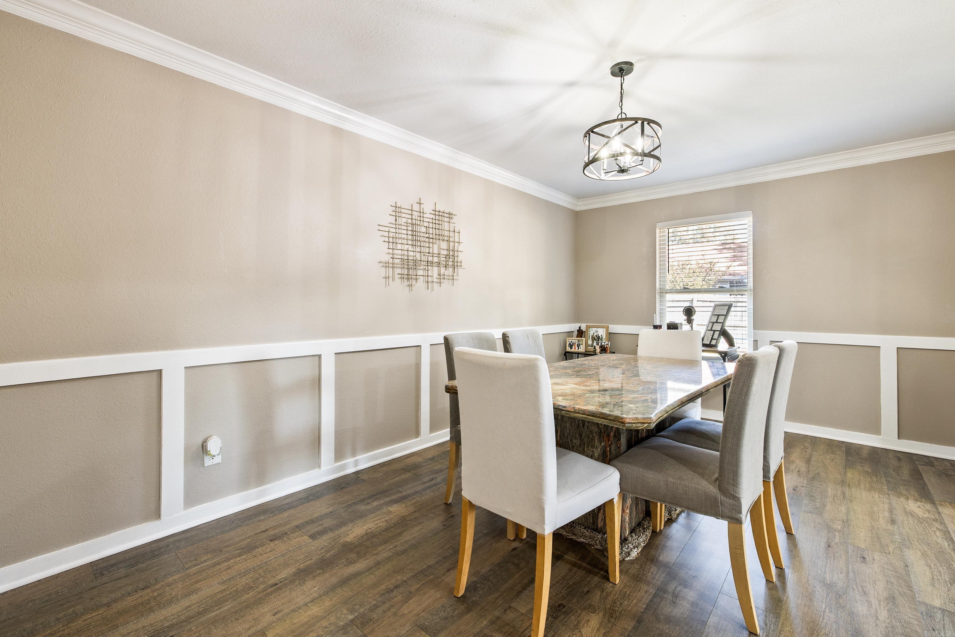 STONEWALL - Residential