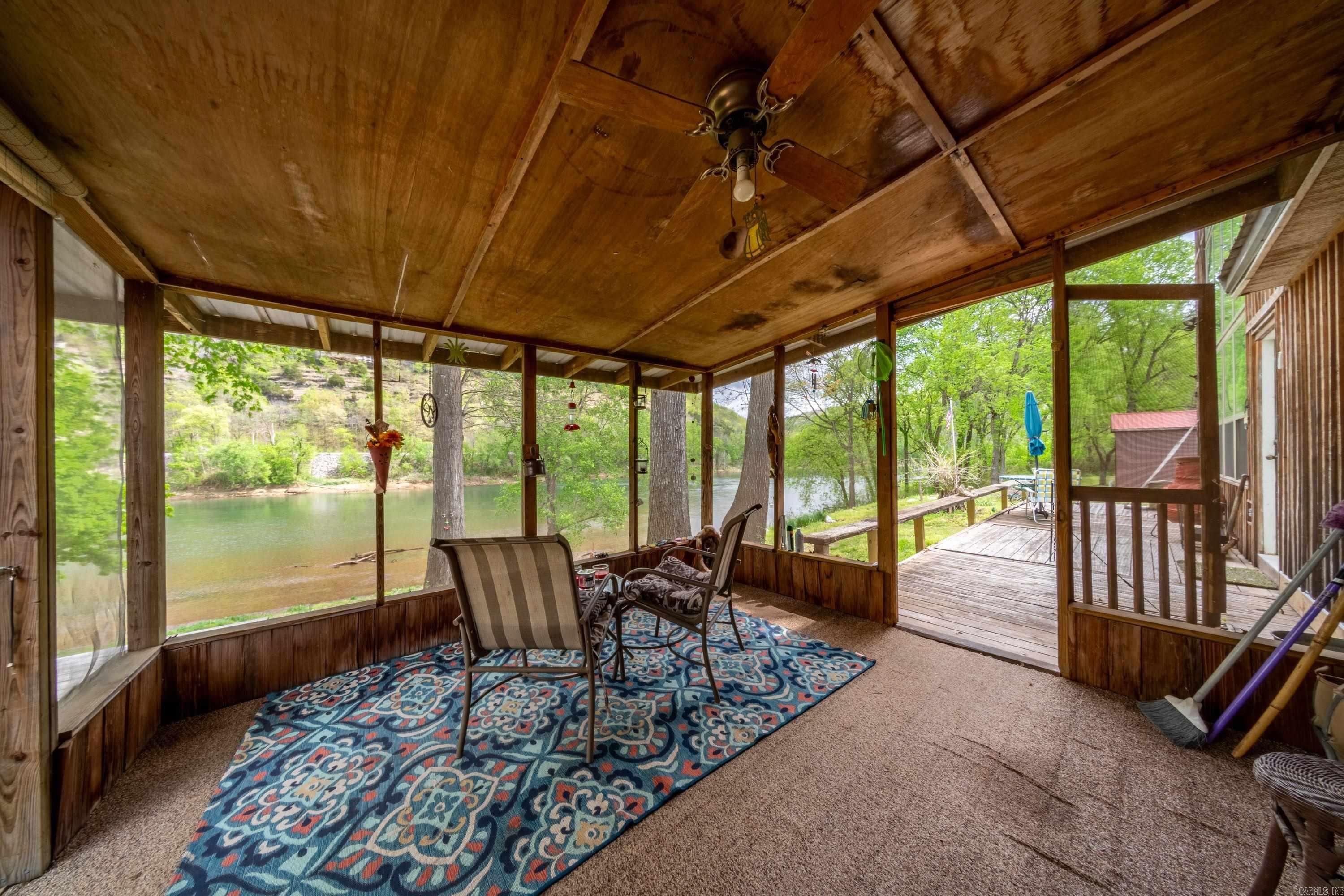 FOLL ROUND BOTTOM - Residential