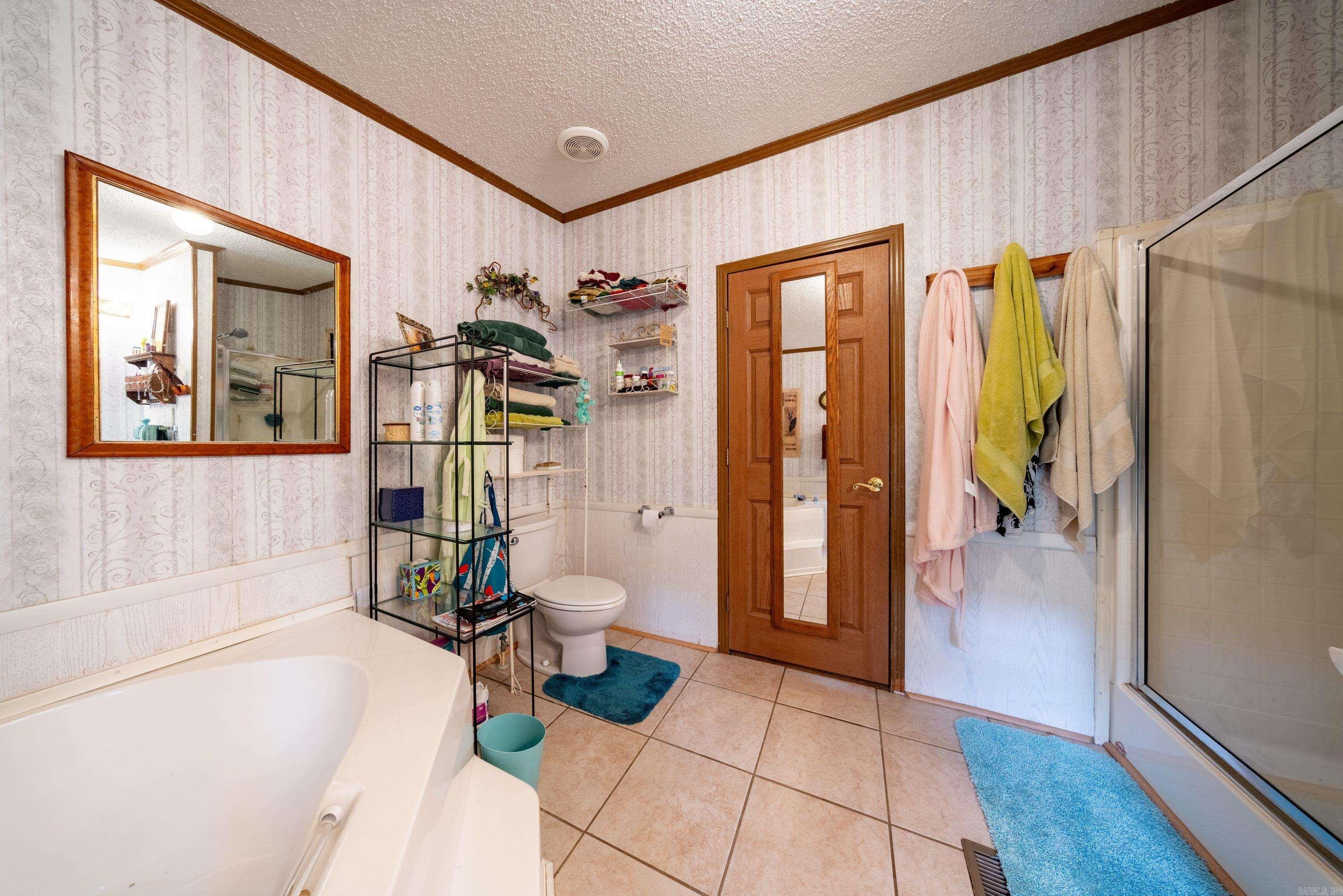 FOLL ROUND BOTTOM - Residential