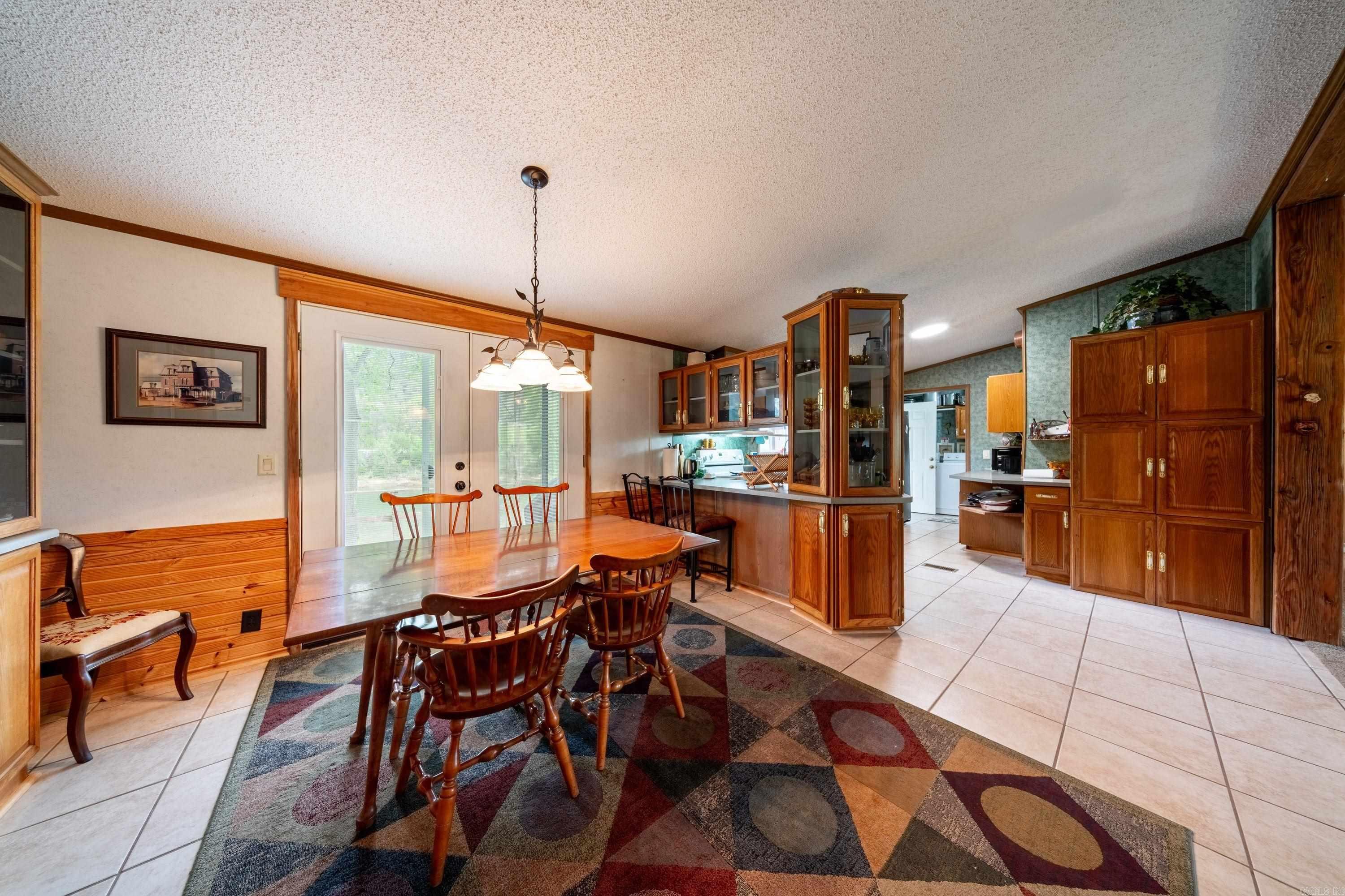 FOLL ROUND BOTTOM - Residential