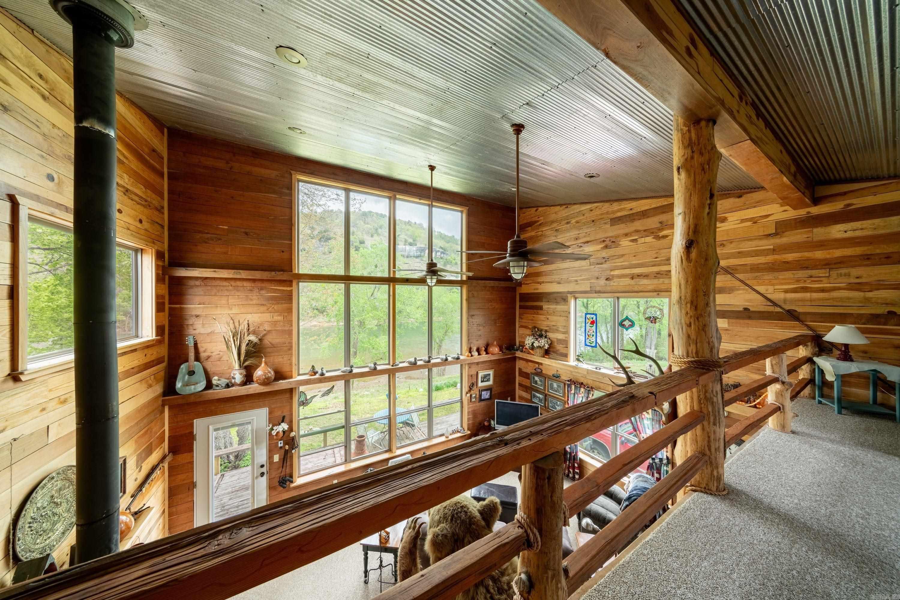 FOLL ROUND BOTTOM - Residential