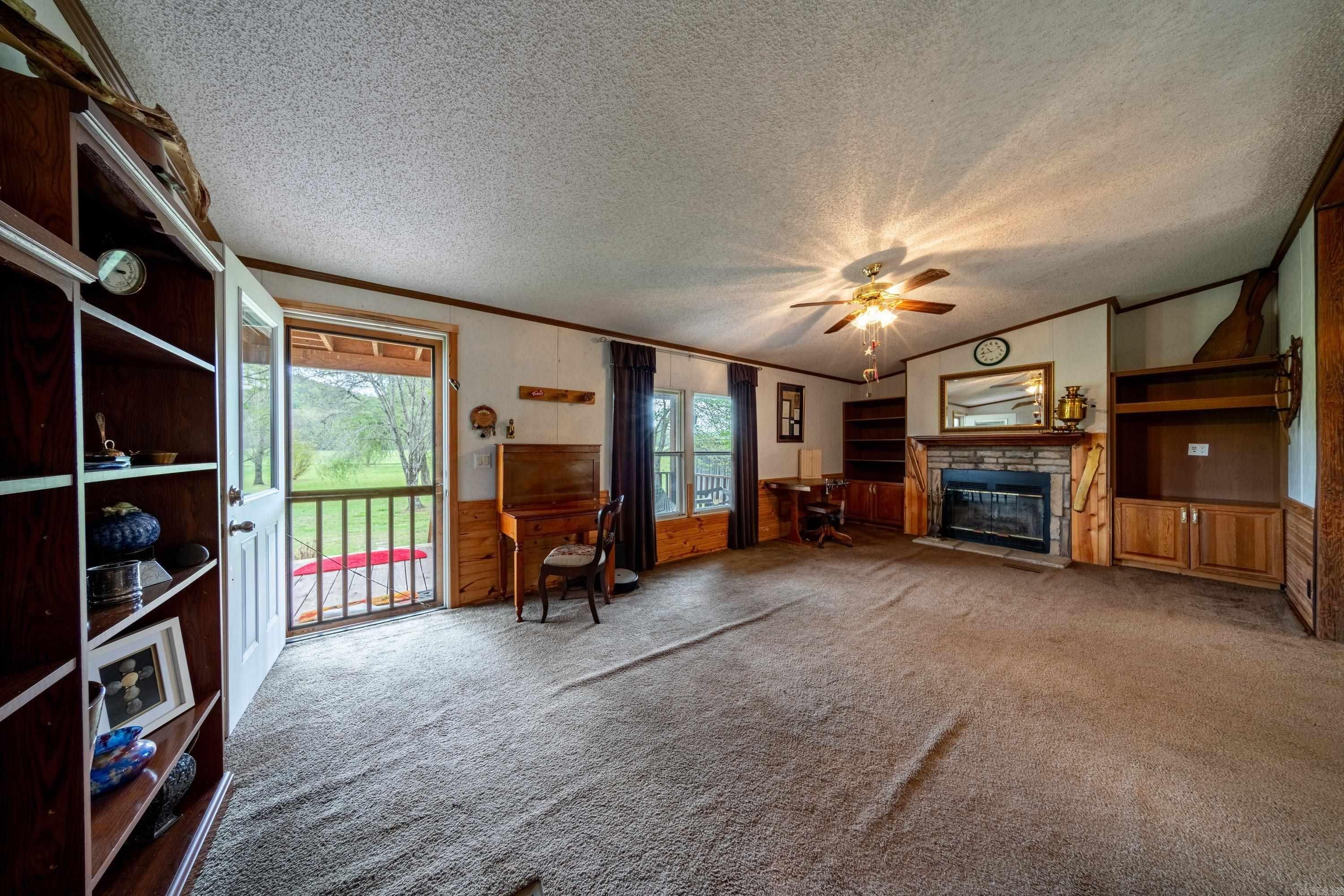 FOLL ROUND BOTTOM - Residential