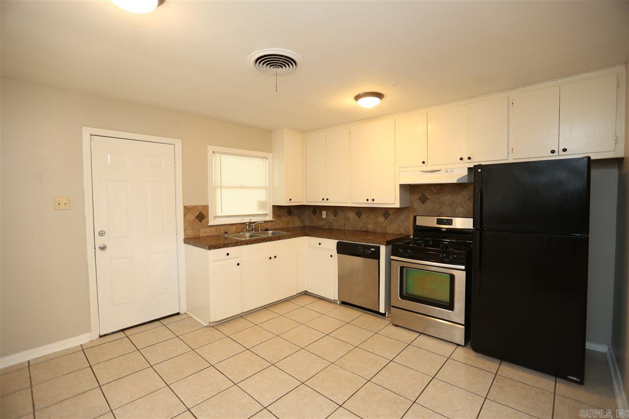 Riffel & Rhoten - Residential Lease