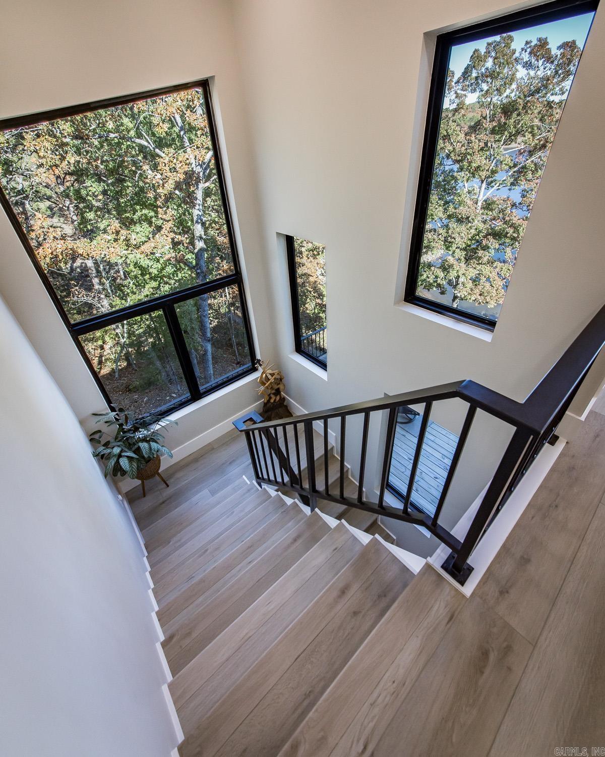 INDIAN HILLS - Residential