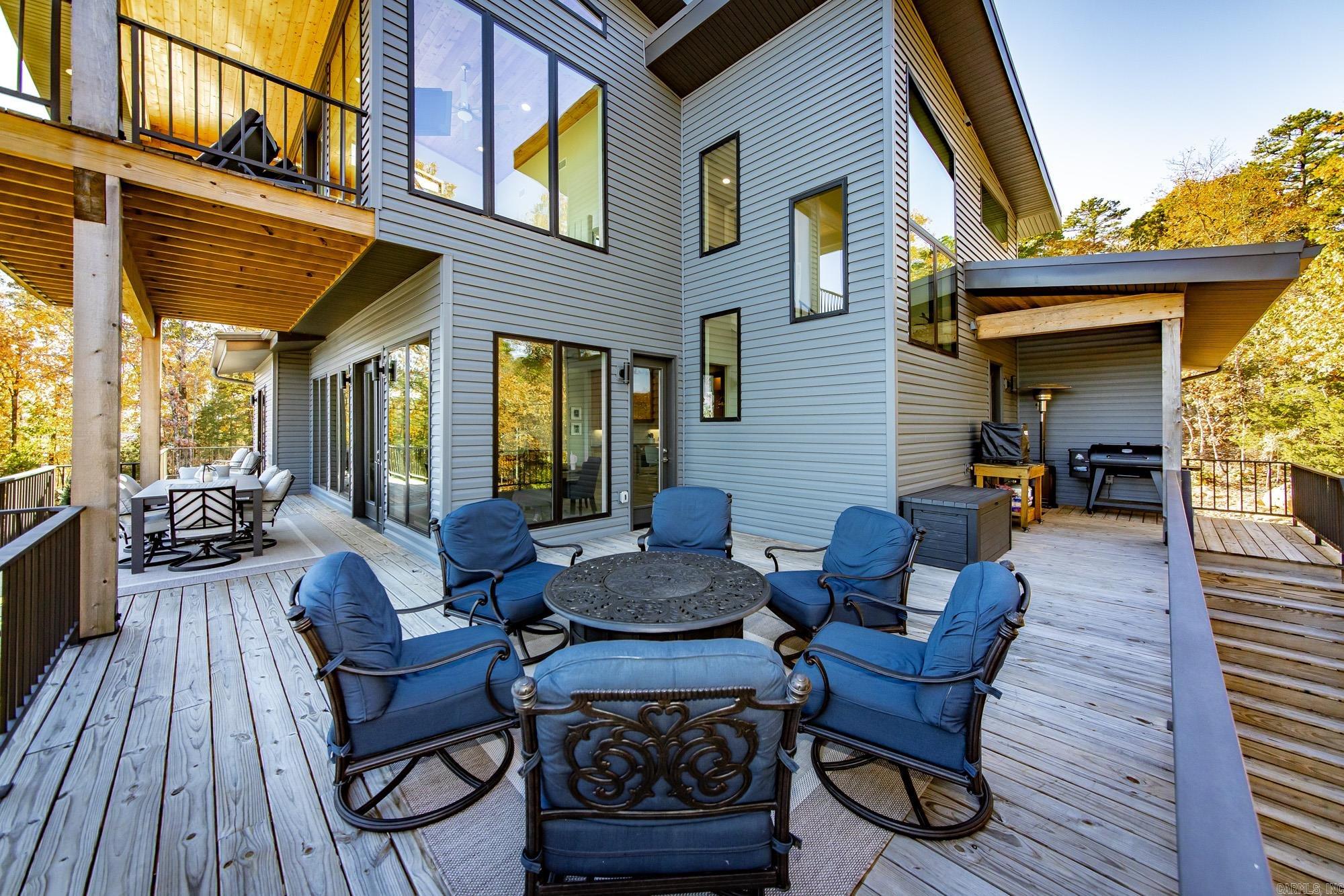 INDIAN HILLS - Residential