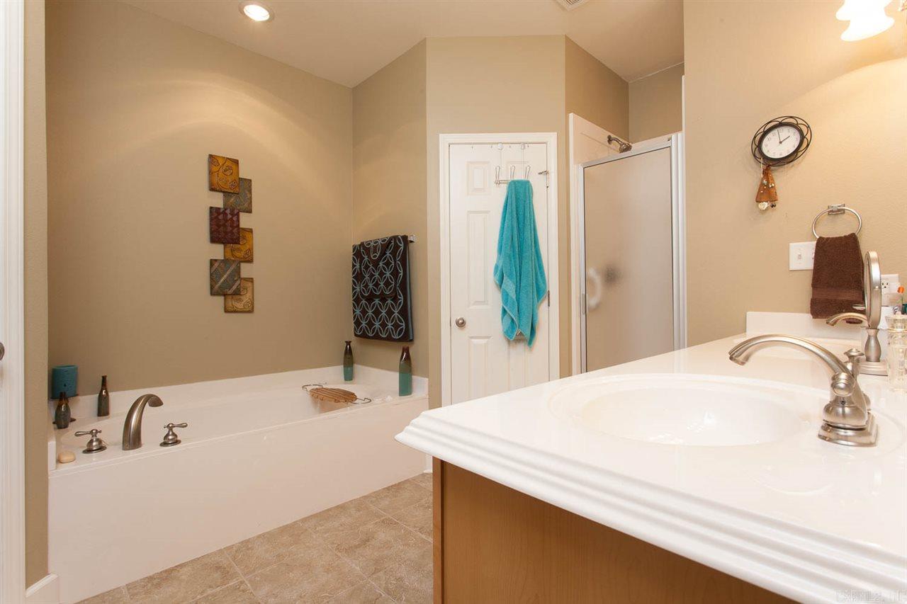 AARONFIELD - Residential