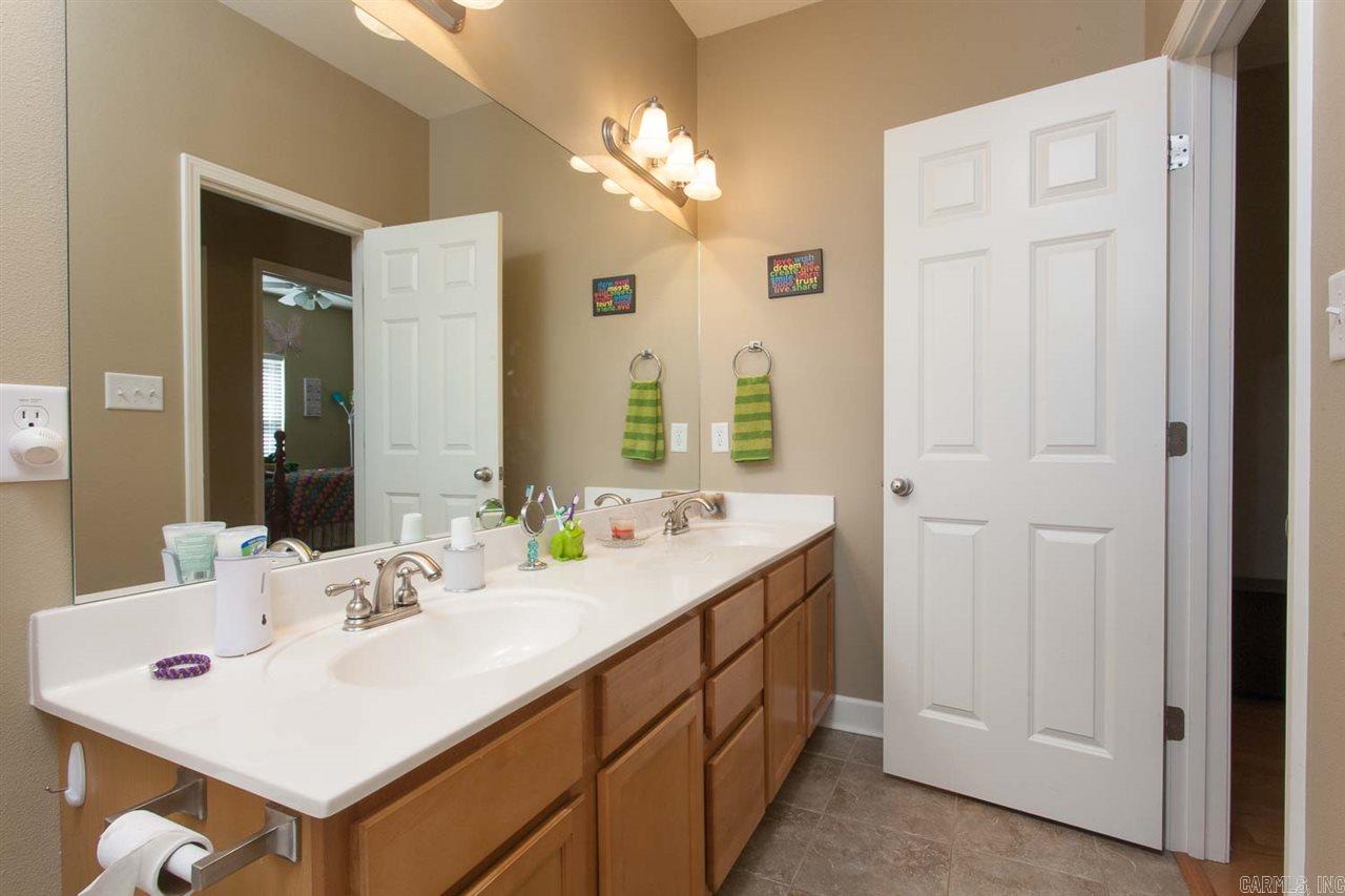 AARONFIELD - Residential