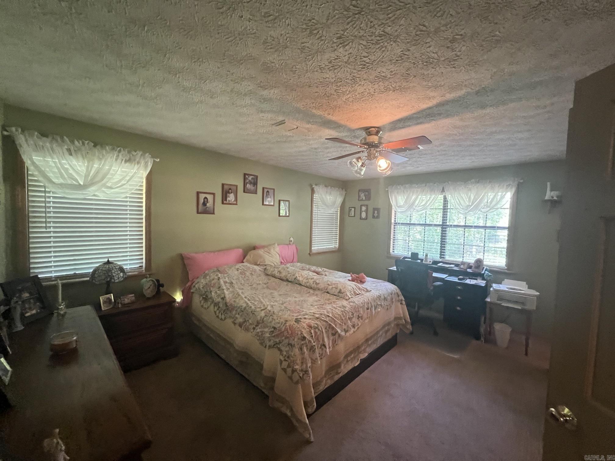 PINE VALLEY - Residential