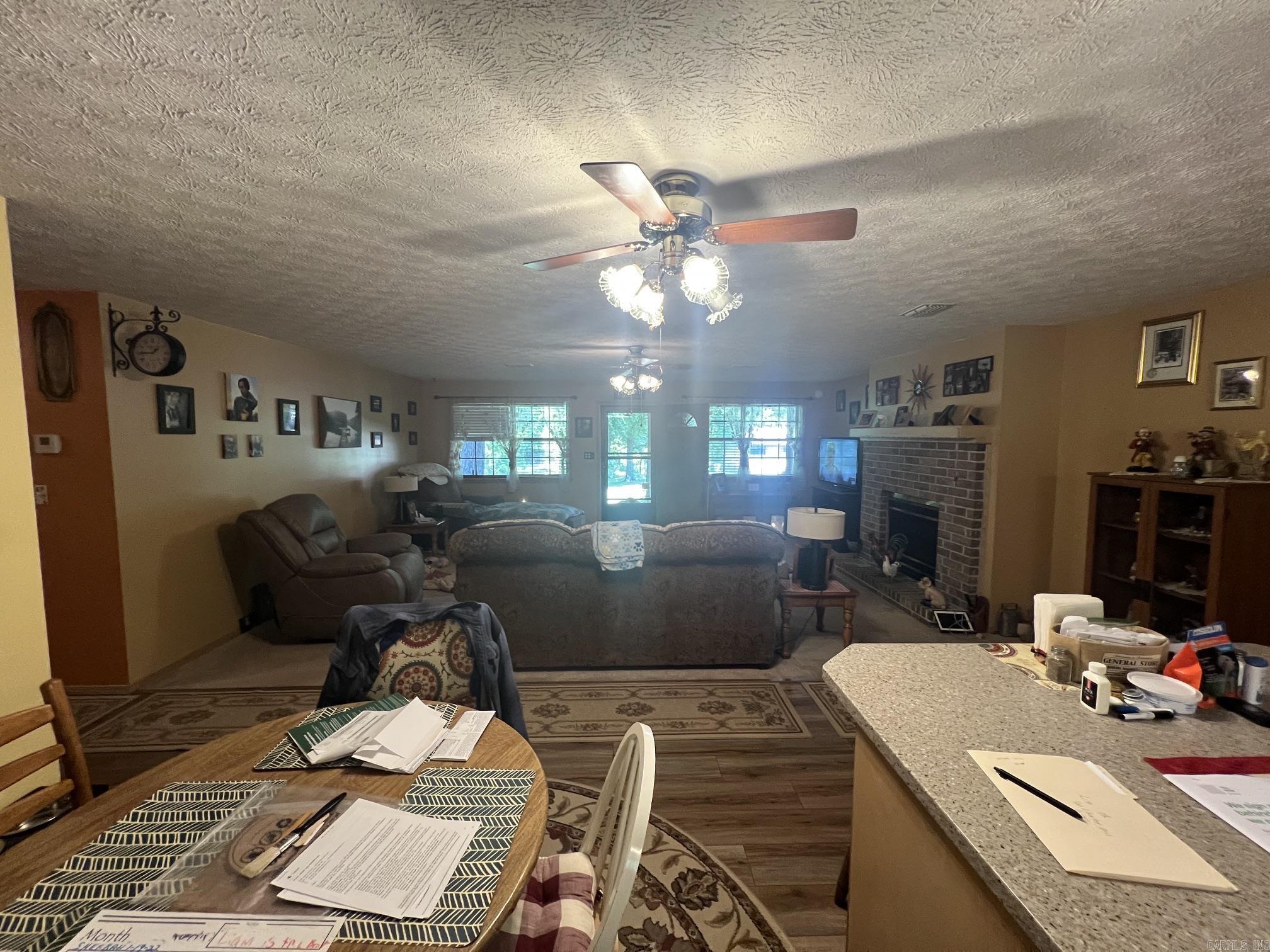 PINE VALLEY - Residential