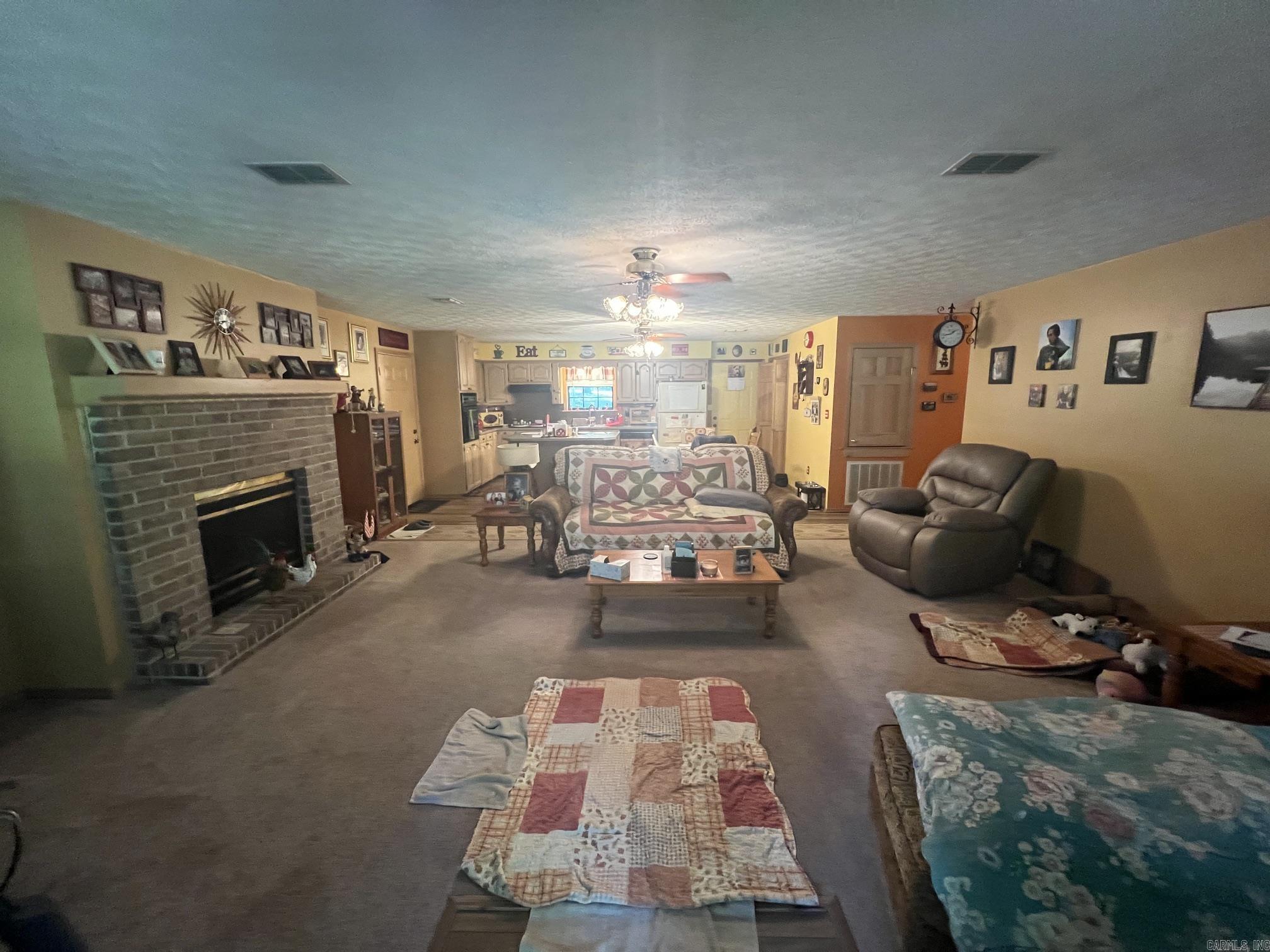 PINE VALLEY - Residential