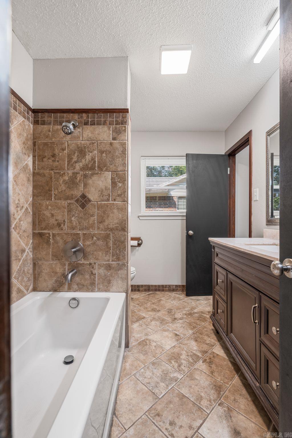 VILLAGE HARBOR - Residential
