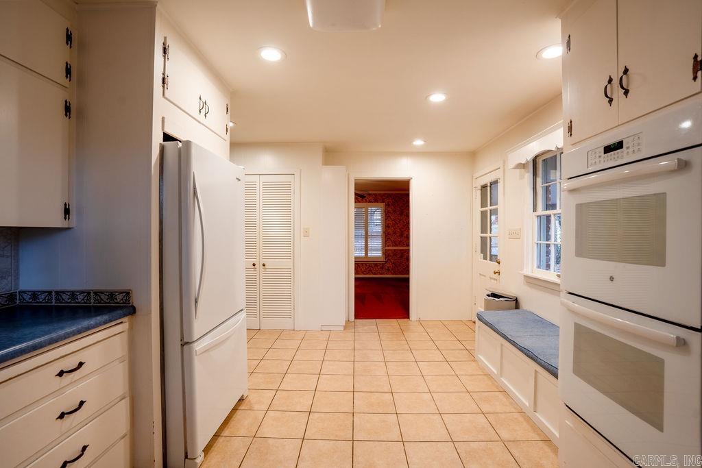 Sunny Hill - Residential