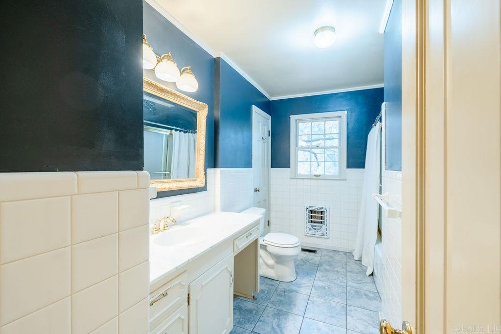 Sunny Hill - Residential