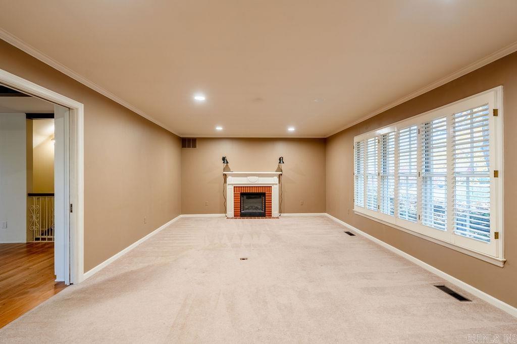 Sunny Hill - Residential