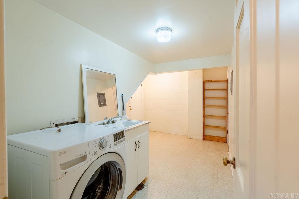 Sunny Hill - Residential