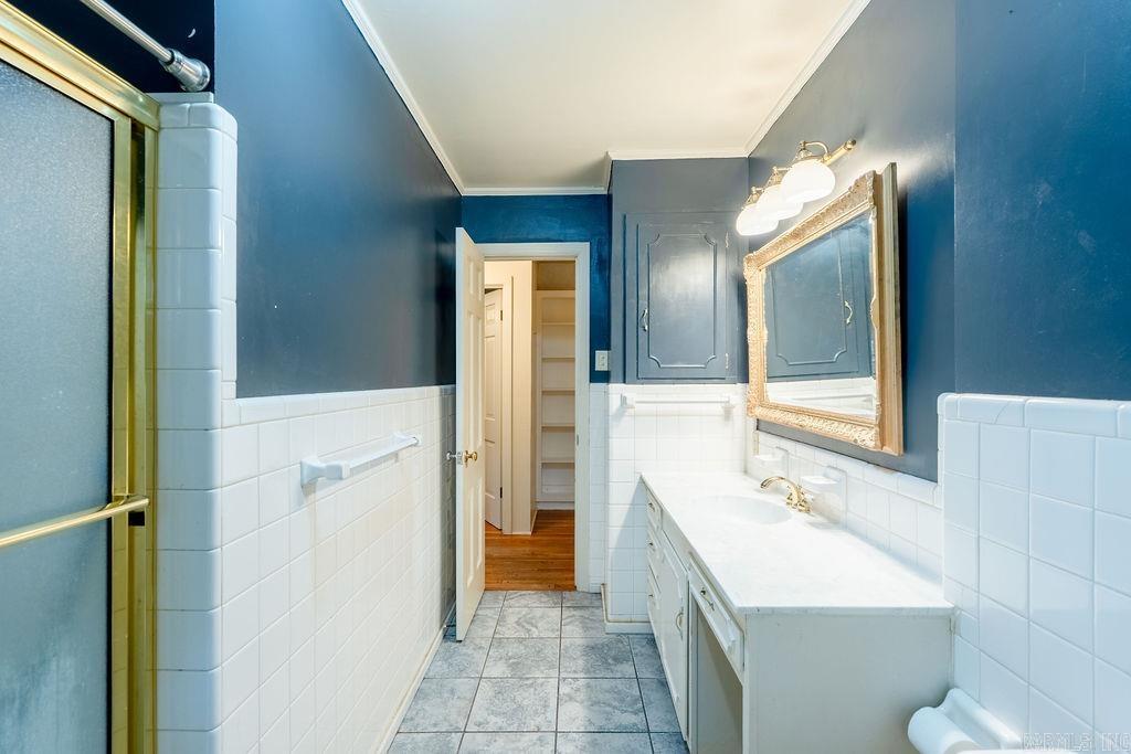 Sunny Hill - Residential