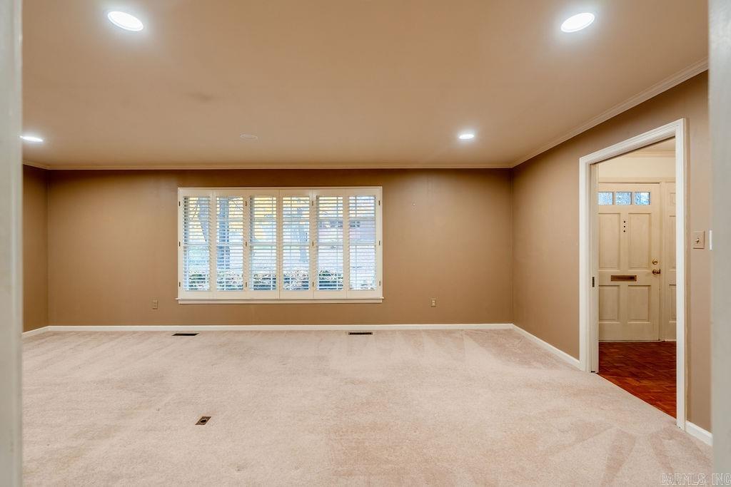 Sunny Hill - Residential