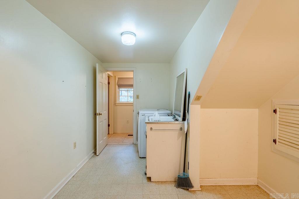 Sunny Hill - Residential