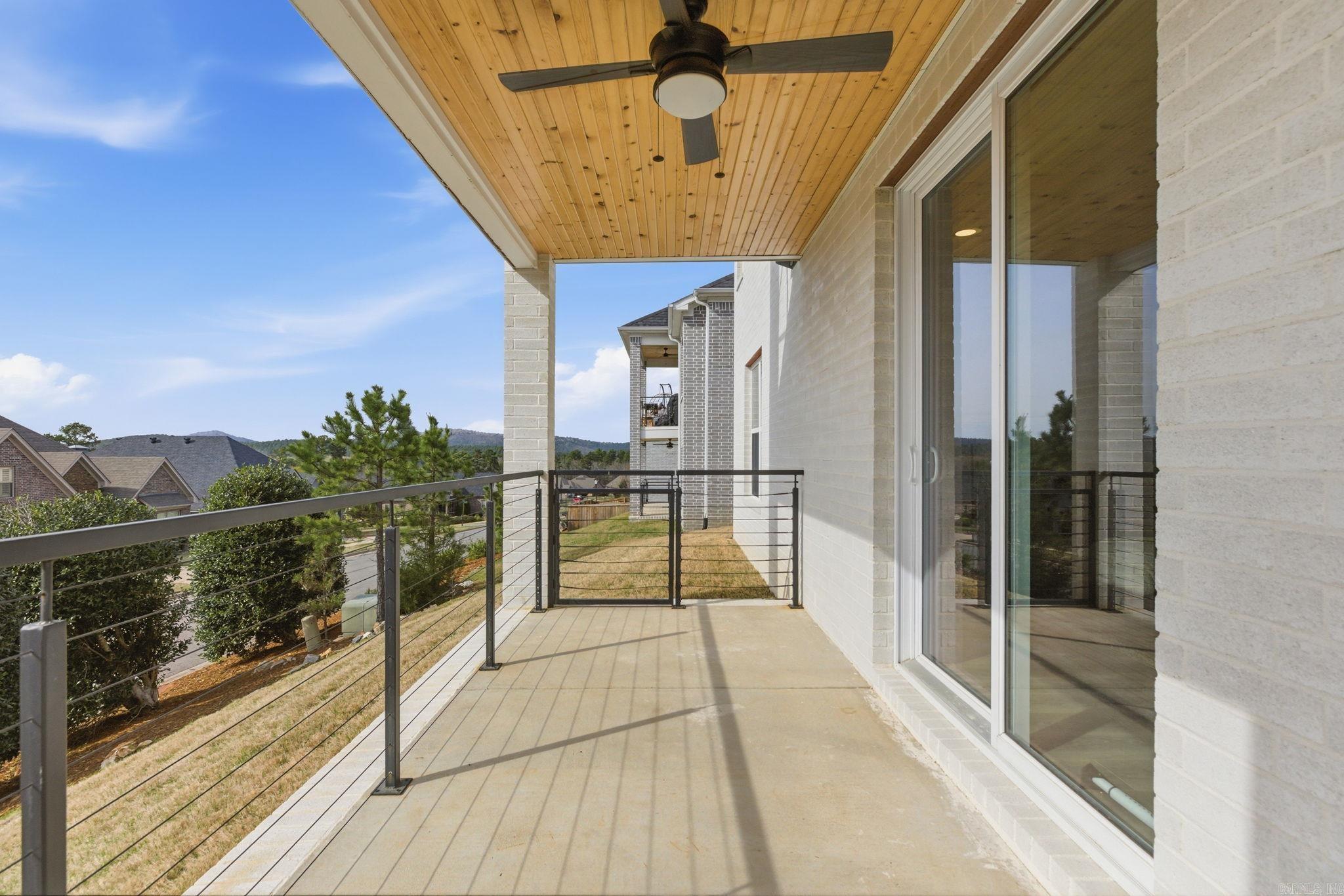 CHENAL VALLEY TOURNAY CIRCLE - Residential