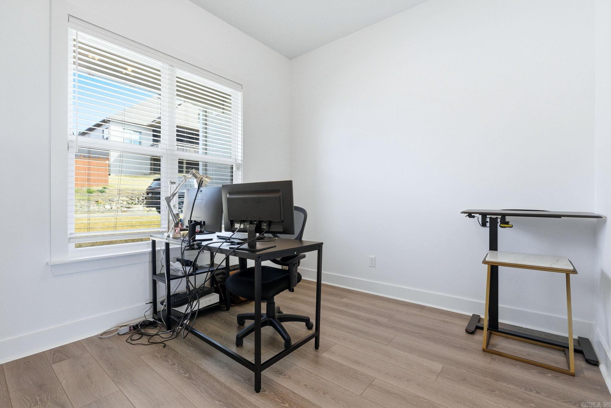 CHENAL VALLEY TOURNAY CIRCLE - Residential