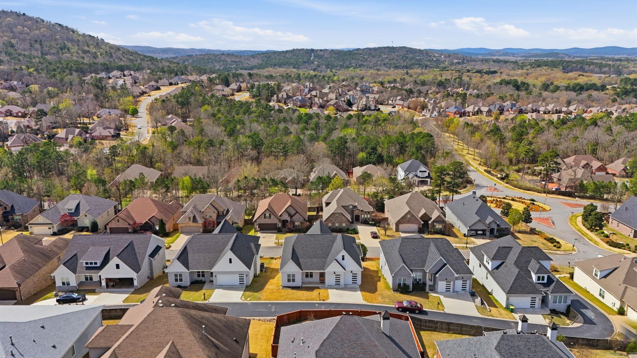 CHENAL VALLEY TOURNAY CIRCLE - Residential