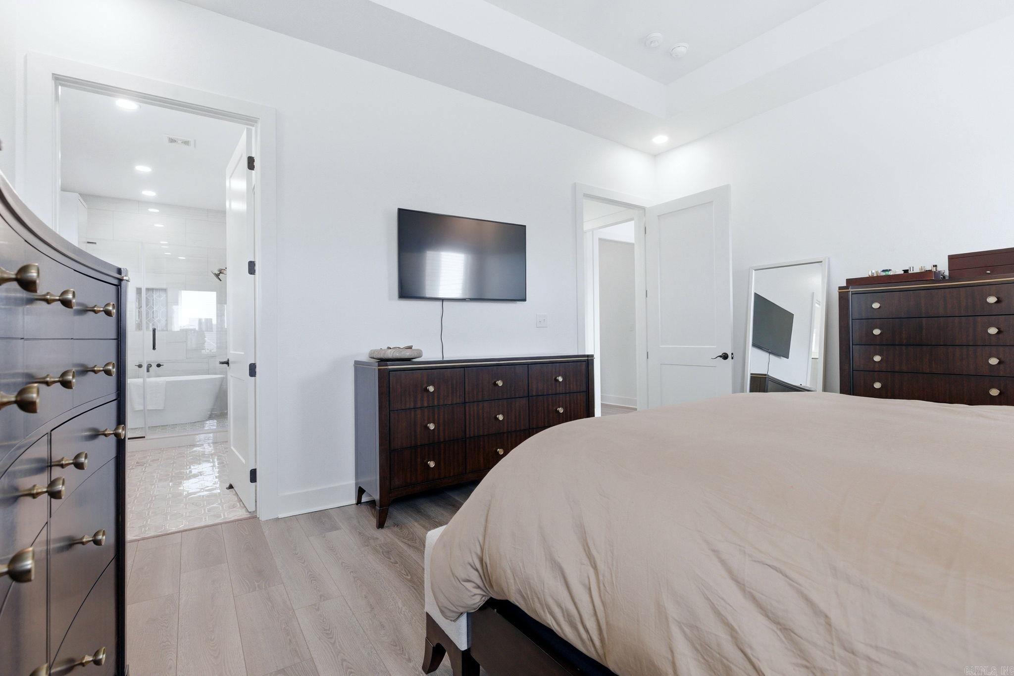 CHENAL VALLEY TOURNAY CIRCLE - Residential