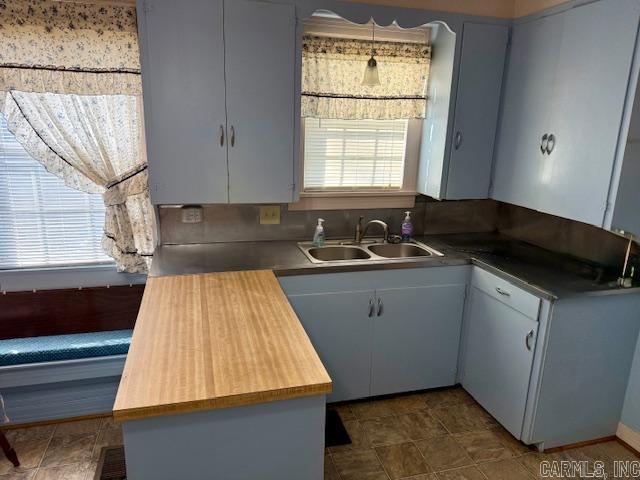 THOMPSON HEIGHTS - Residential