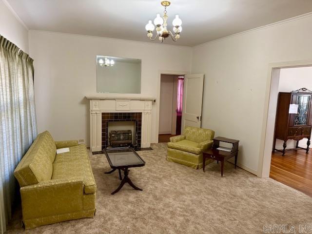 THOMPSON HEIGHTS - Residential