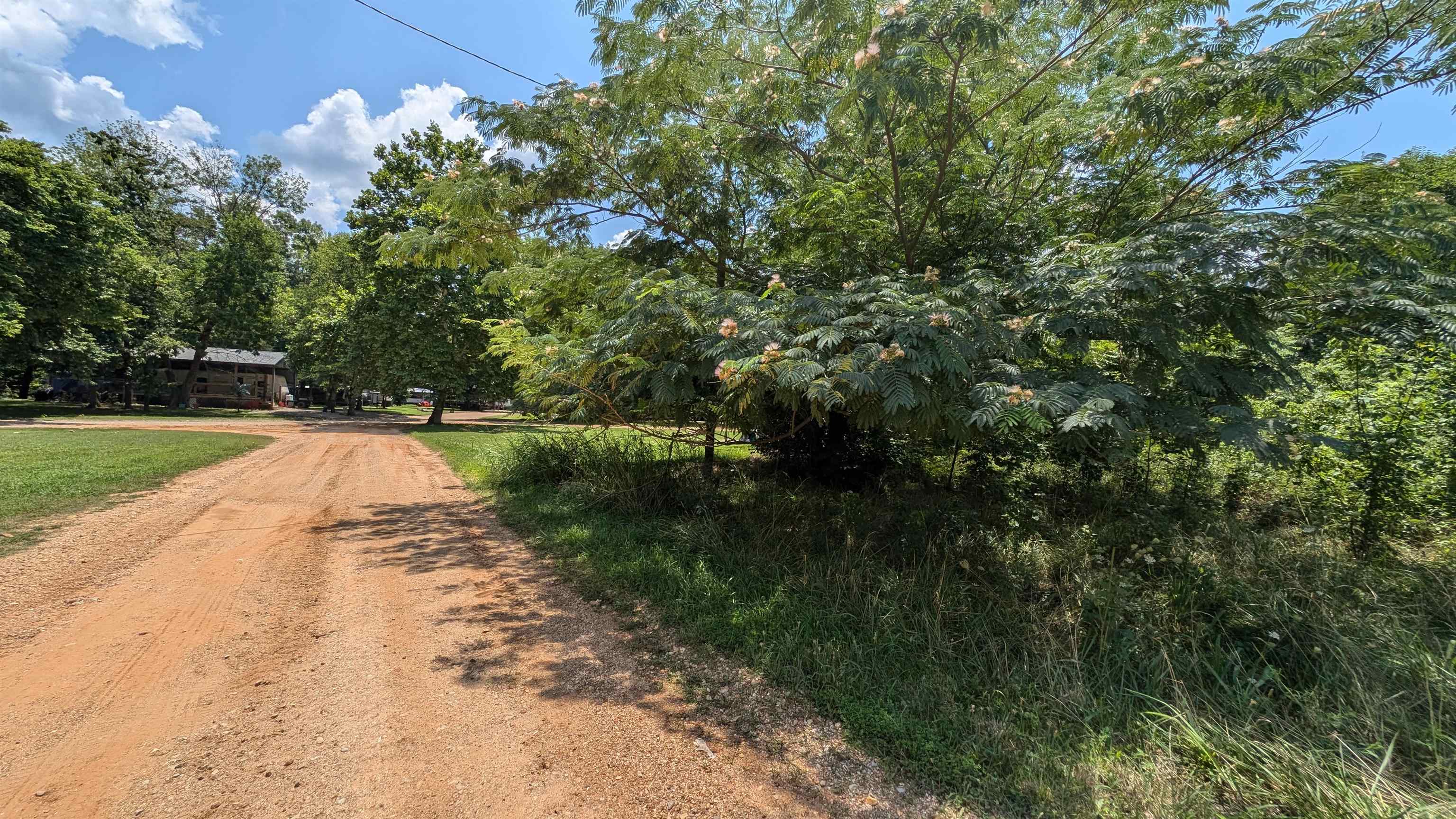 Riverbend Park - Land