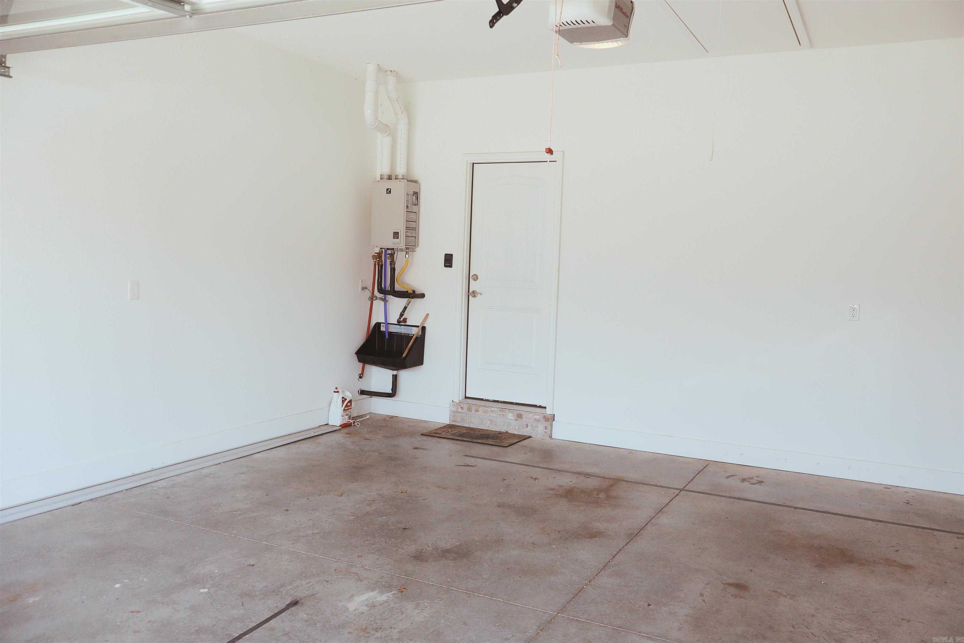 Walkway Pointe - Residential Lease