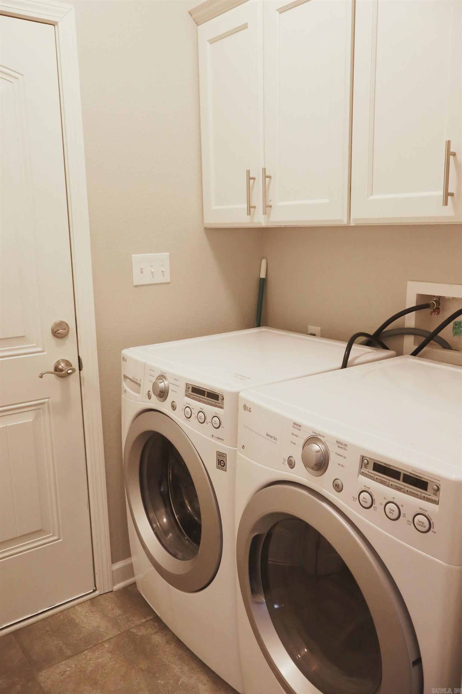 Walkway Pointe - Residential Lease